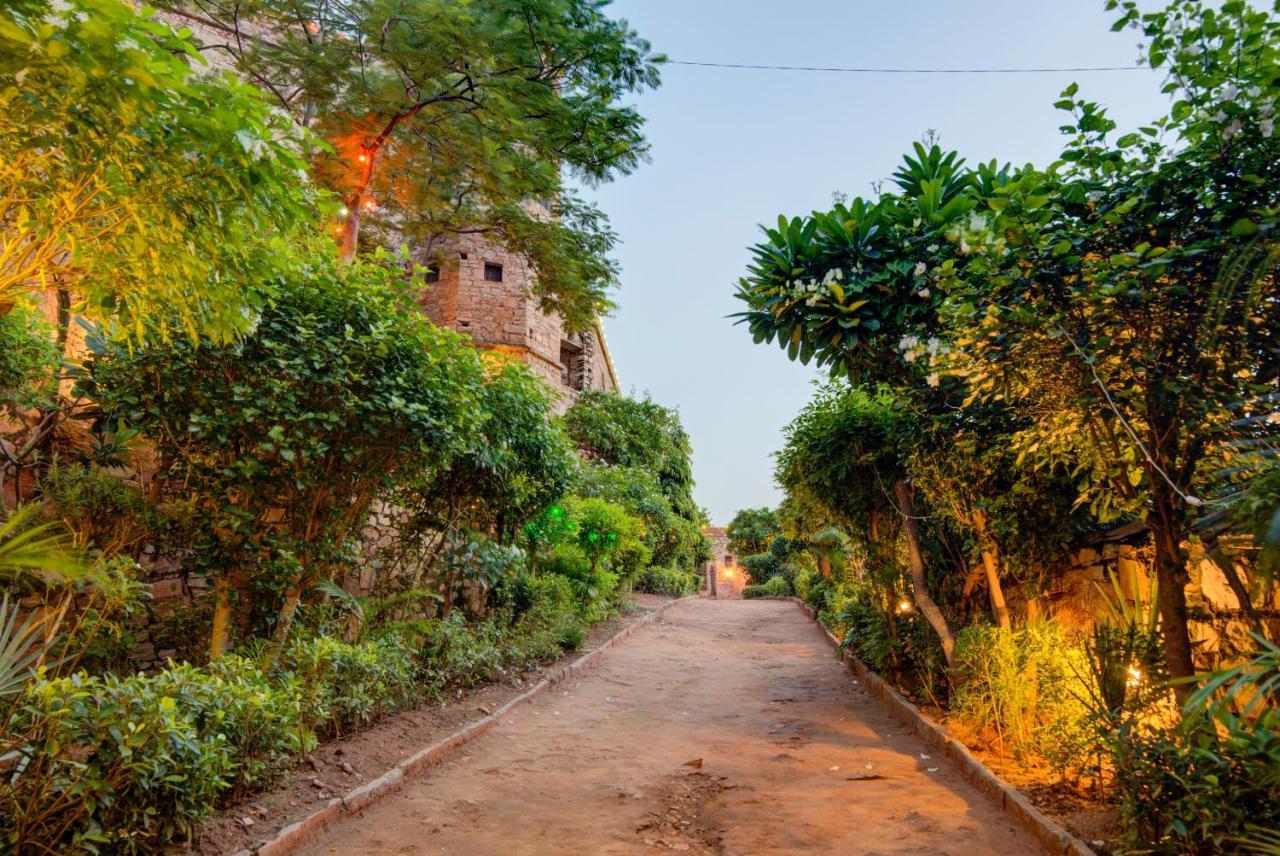 The Dadhikar Fort Alwar Exterior photo